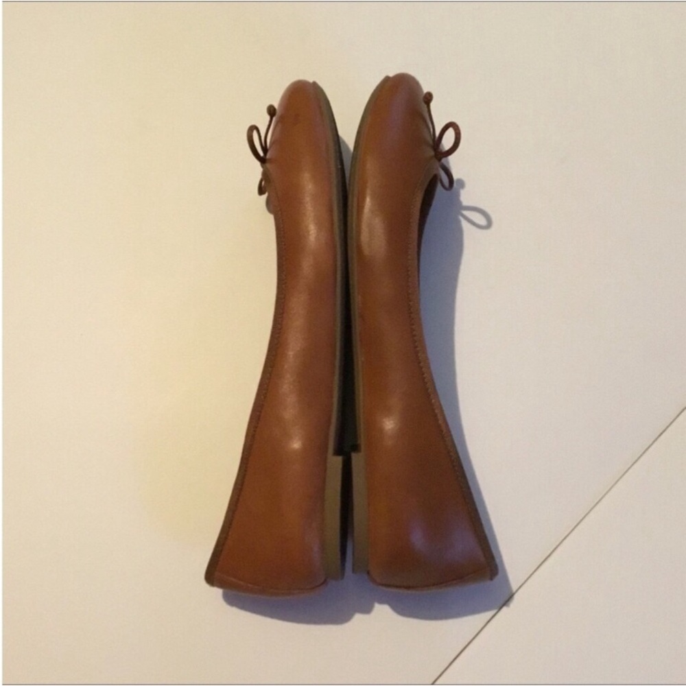 BANANA REPUBLIC FLAT SLIP ON UPPER LEATHER BOW DETAIL SIZE 10-B - Picture 4 of 13